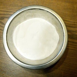コーヒーミルで作る米粉（かるかん粉）
